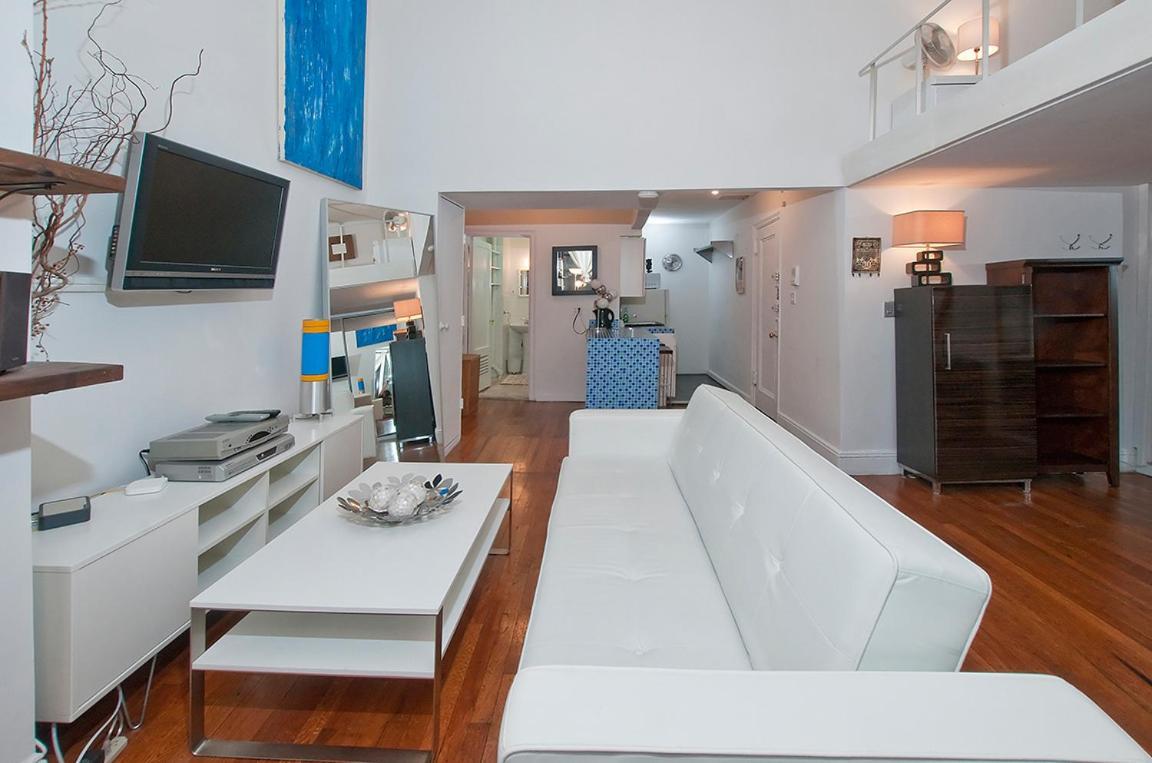 Luxury Apartments Next To Times Square New York Exterior photo